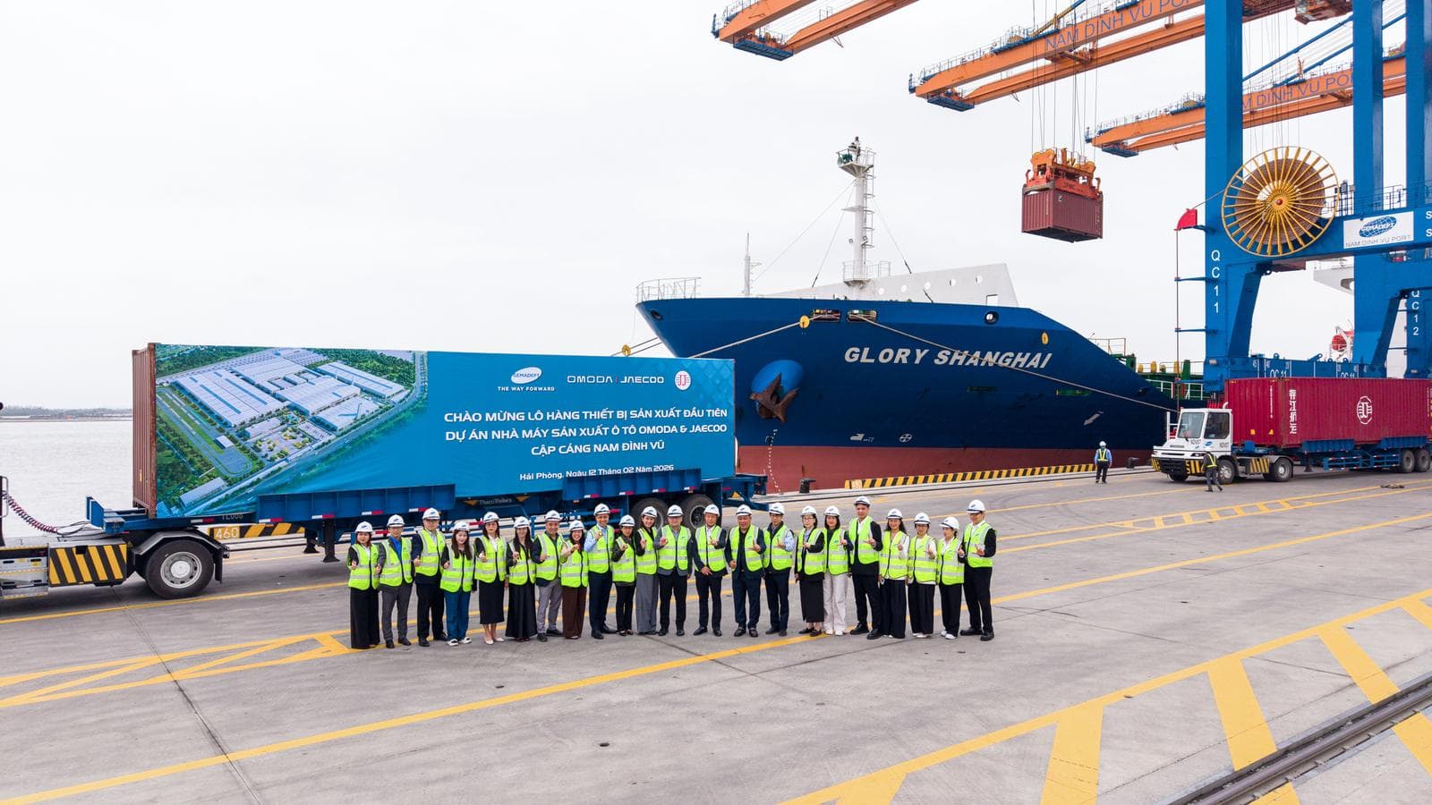 Lô thiết bị máy móc đầu tiên cập cảng Hải Phòng: Omoda & Jaecoo tăng tốc thi công nhà máy xuyên Tết, chuẩn bị vận hành tổ hợp ô tô hiện đại tại Hưng Yên trong năm nay