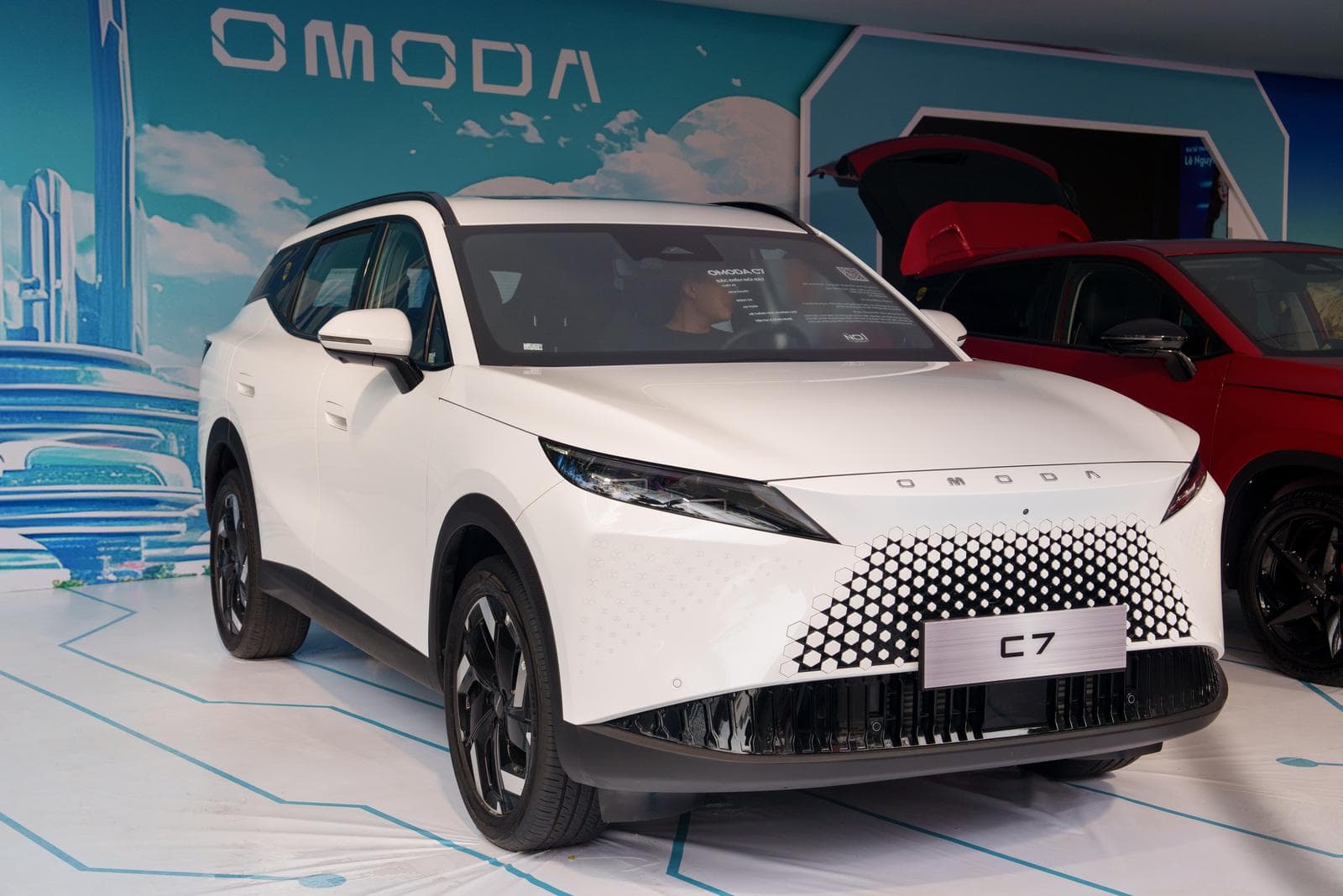 Omoda C7 và Jaecoo J6: Công nghệ, thời trang và cá tính khác biệt