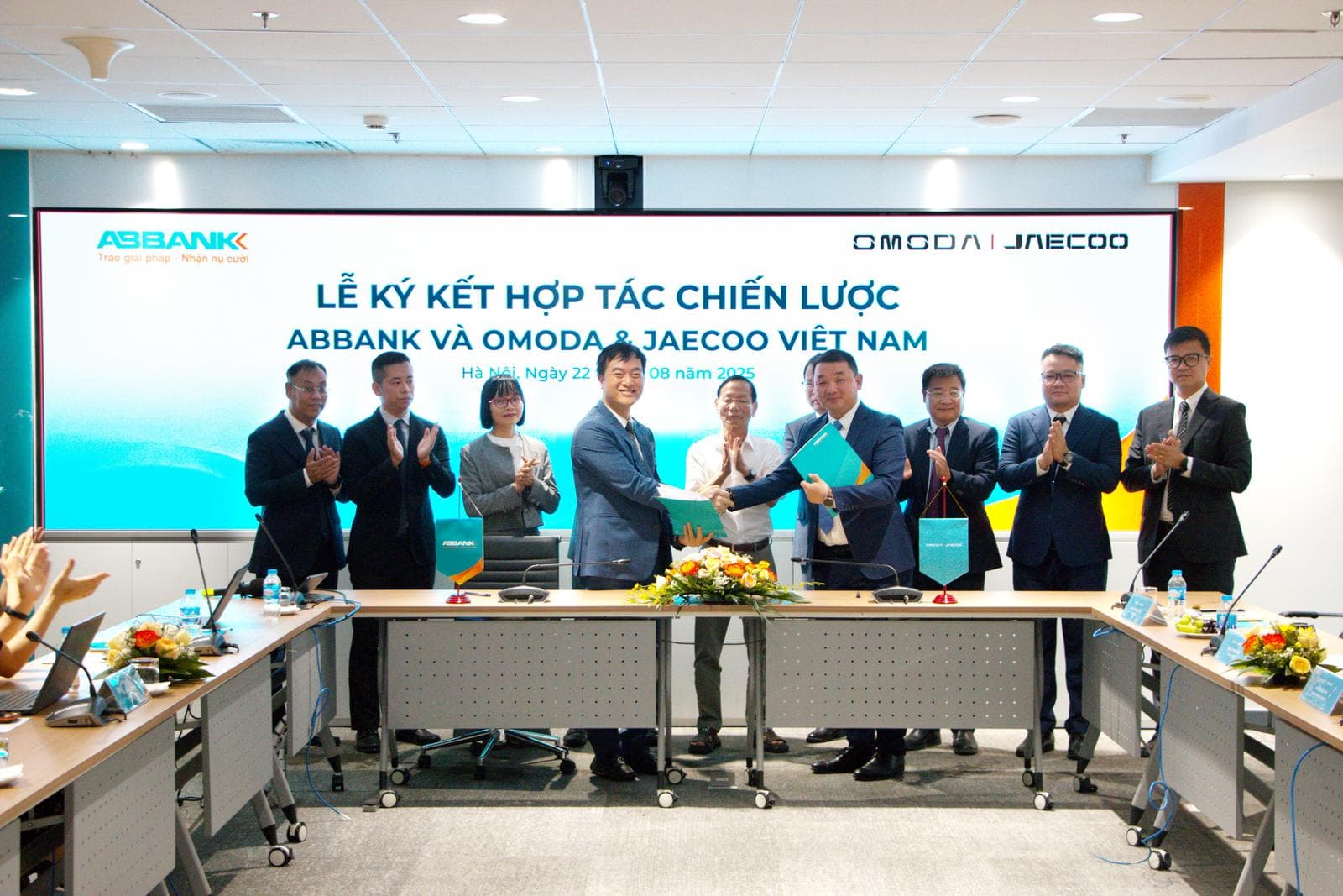 Omoda & Jaecoo Việt Nam và ABBANK ký kết hợp tác chiến lược –  Kiến tạo chuẩn mực mới cho hệ sinh thái tài chính – ô tô